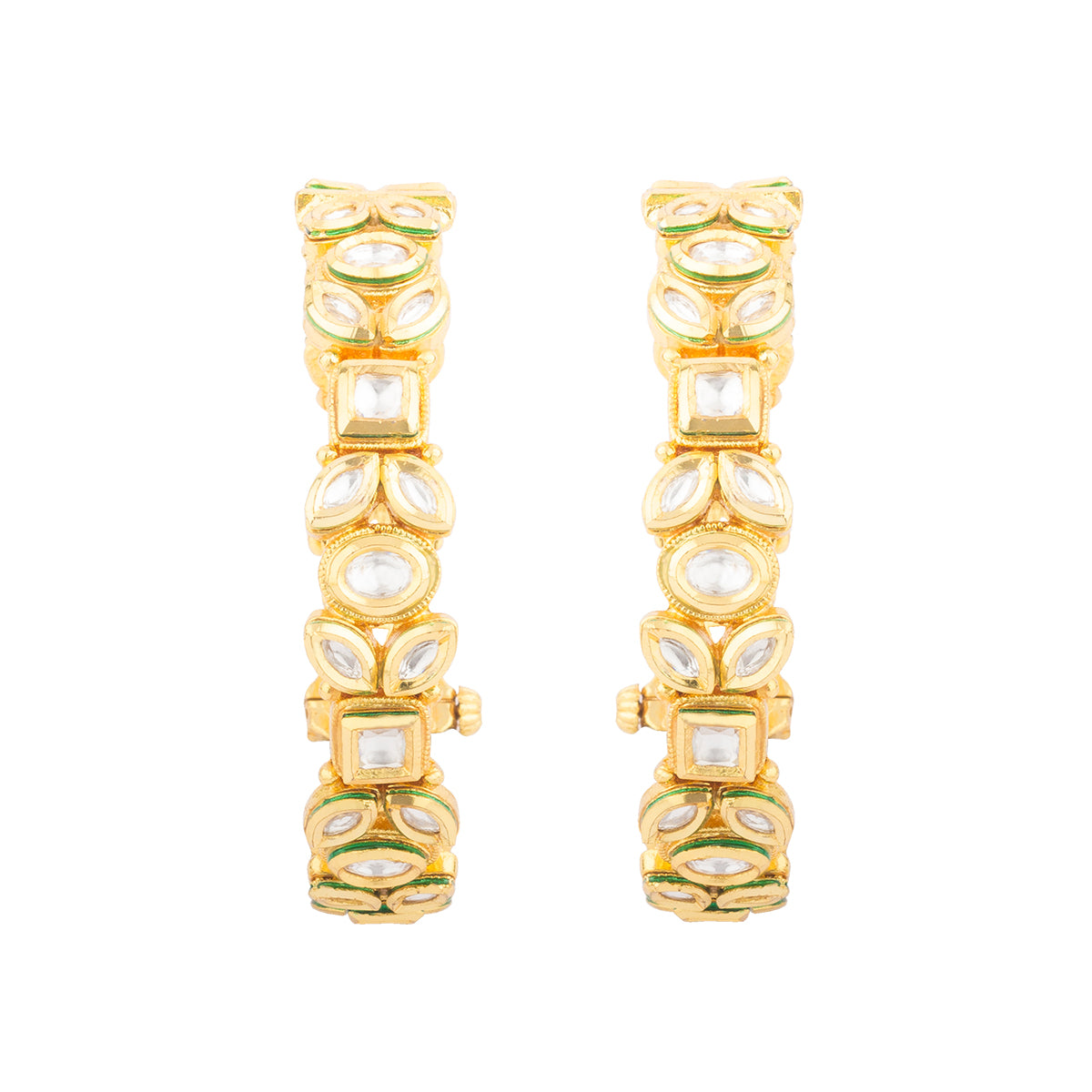 These pair of kadas are finished with uncut stones in floral  pattern giving it a unique look.