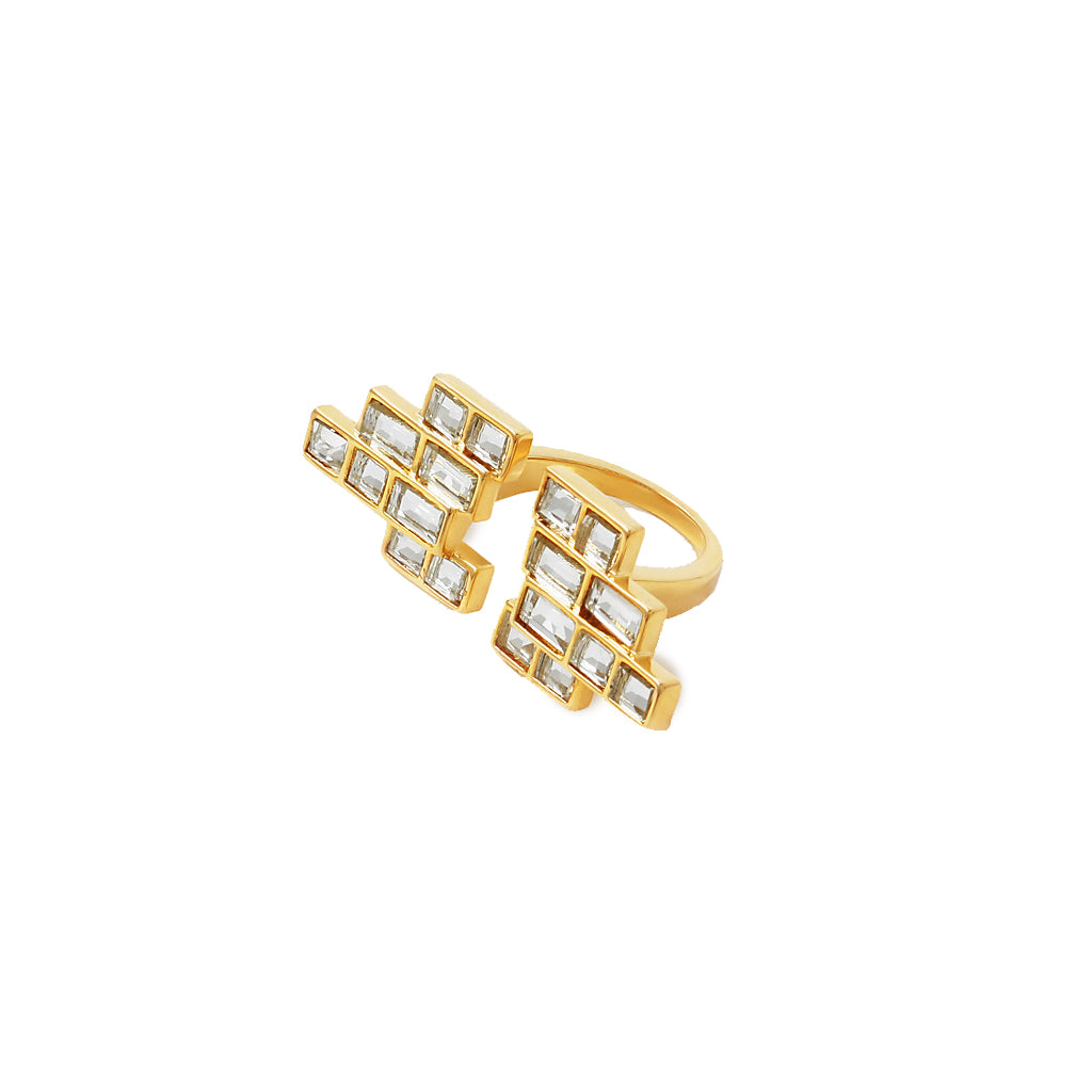Ring in the celebrations with our charming disco ring crafted in a medley of mirror & gold-plated brass.