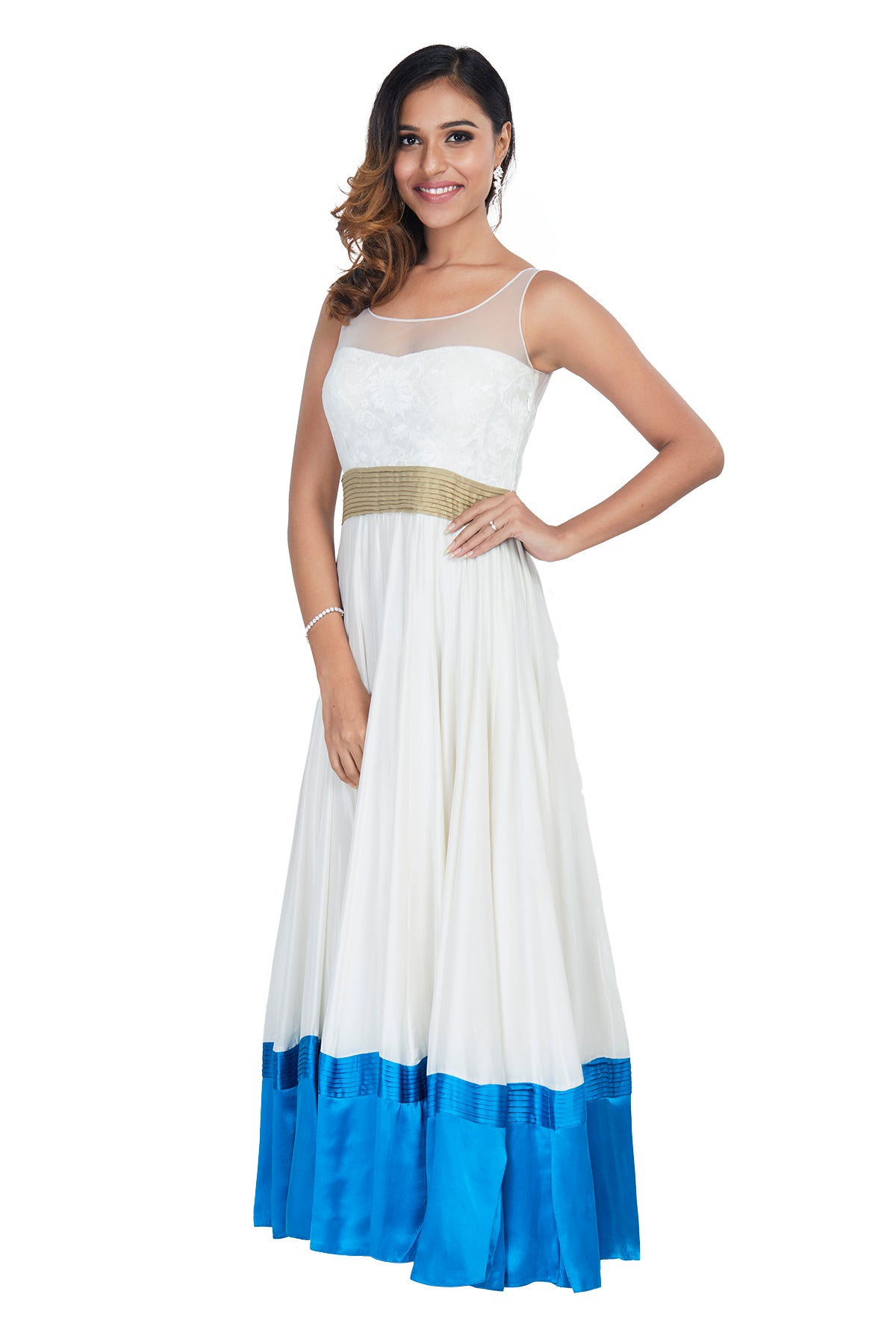 What you see is what you get in this gorgeous understated white gown with a pop of blue colour at the hem. 