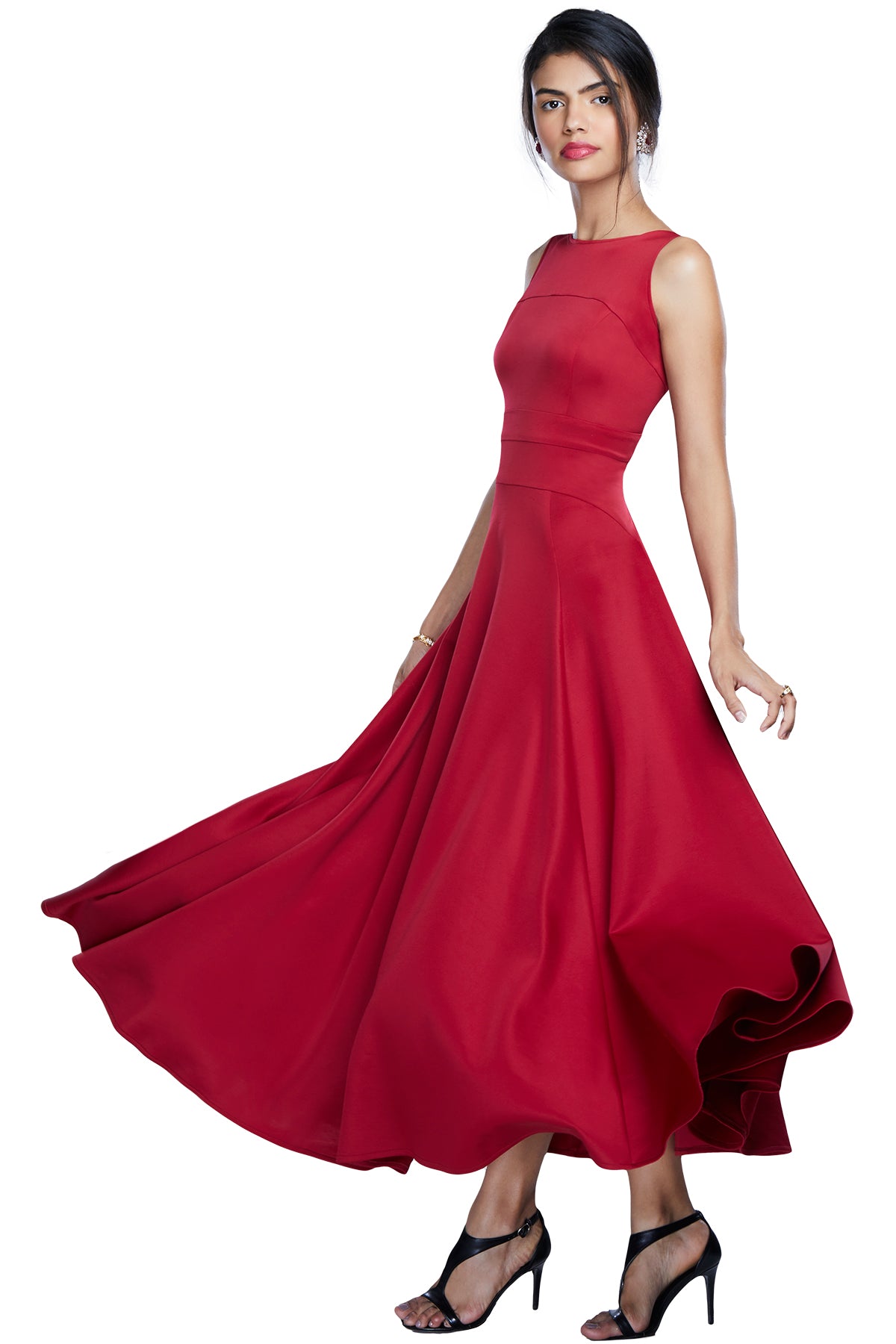 Look red-iculously hot in this no-frills number with its boat neck, square back, and sleeveless finish. Perfect for a cocktail or even your own birthday. 
